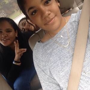 Meet your Posher, Elisa